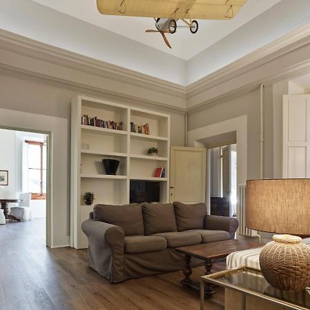 Art Apartment Dante فلورنس المظهر الخارجي الصورة