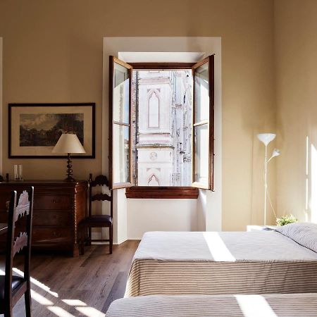 Art Apartment Dante فلورنس المظهر الخارجي الصورة